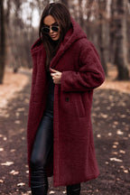 Klassischer langer Wintermantel für Damen