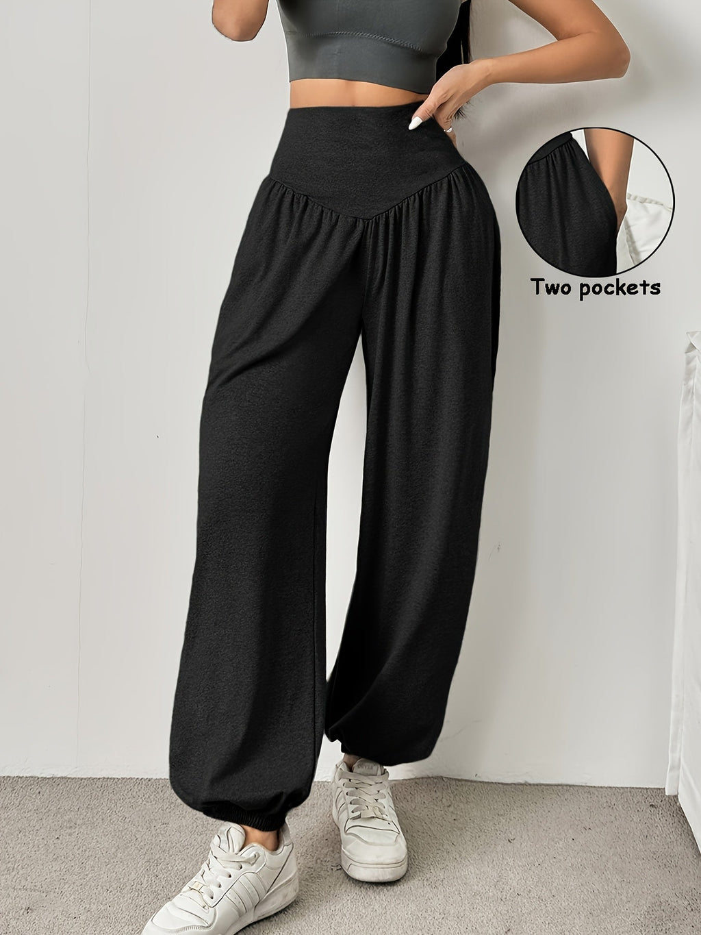 Women's Relaxed Wide-Leg Trousers