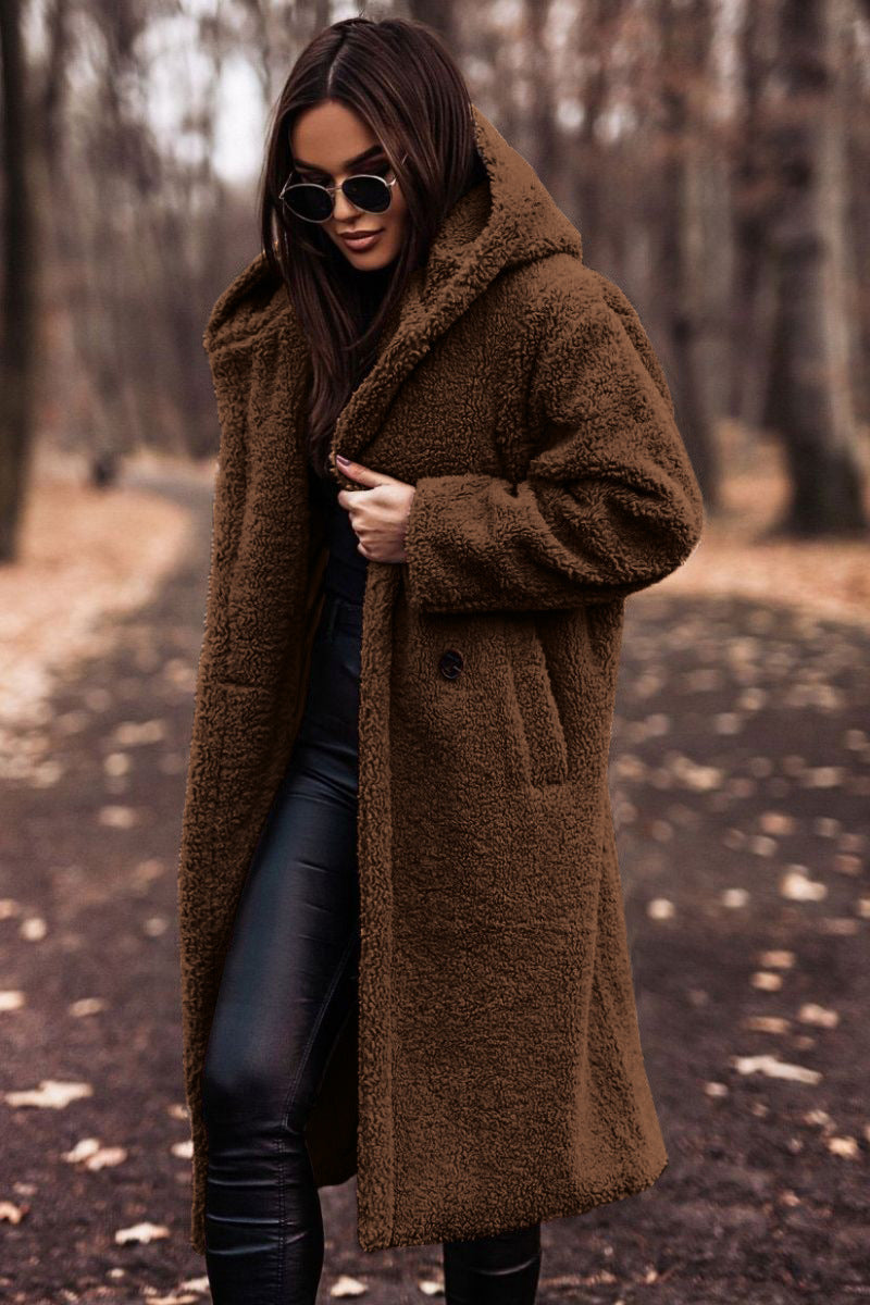 Klassischer langer Wintermantel für Damen