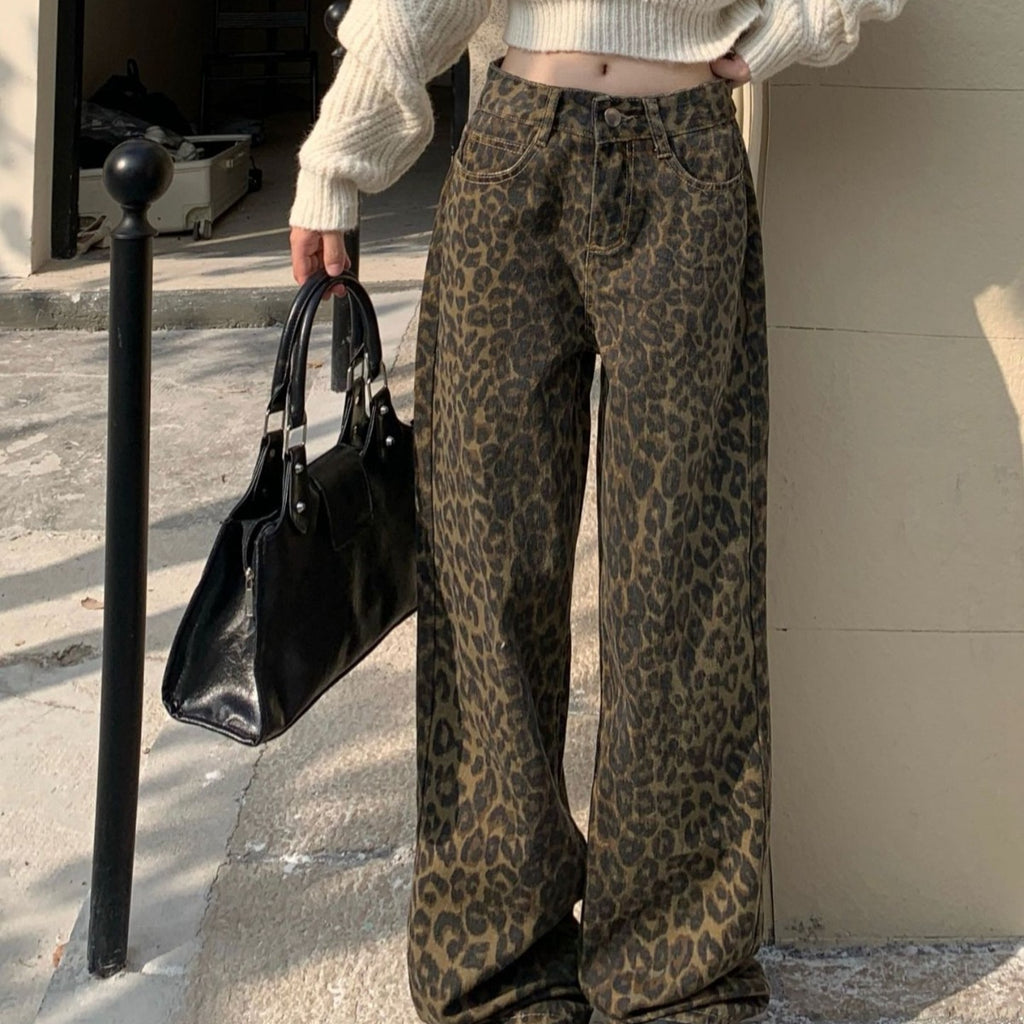 Women's High Rise Leopard Print Wide Leg Jeans