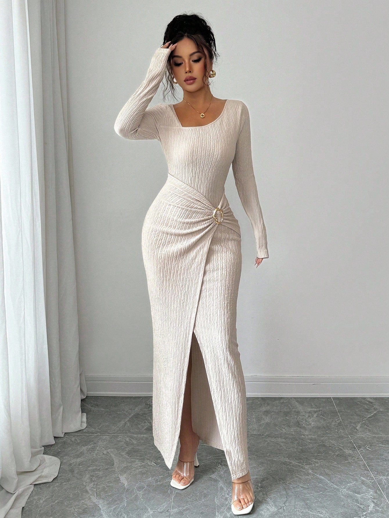 Noir Sculpt Wickeldetail Maxi-Kleid