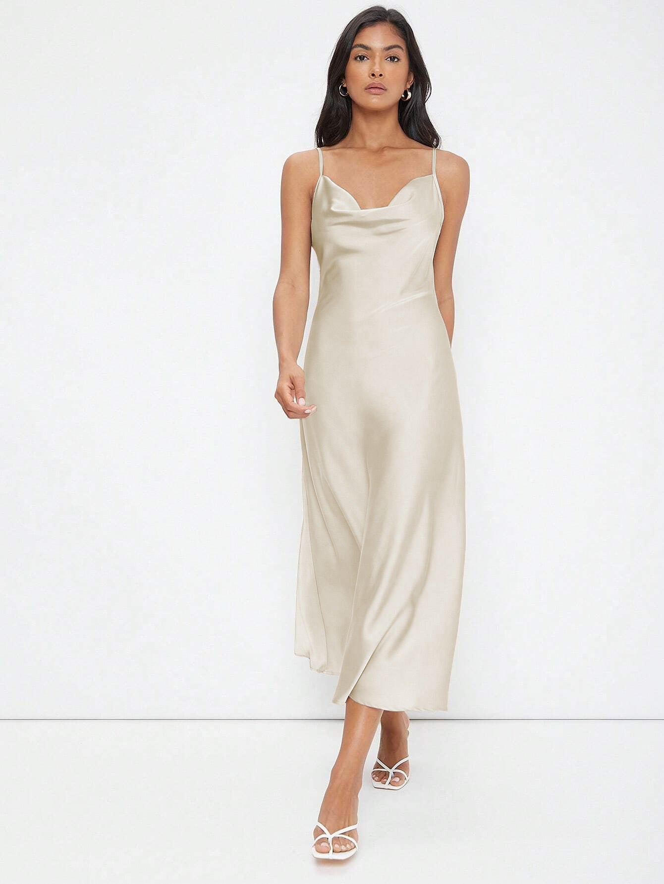 Luxus Satin Slip Midikleid