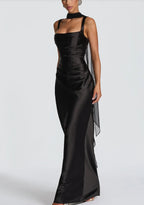 Sculpt Satin Contour Abendkleid
