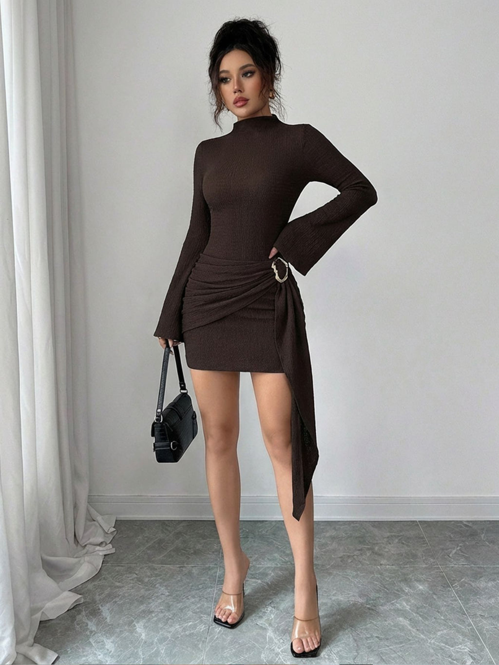Sculpt Wickel-Akzent Mini-Kleid