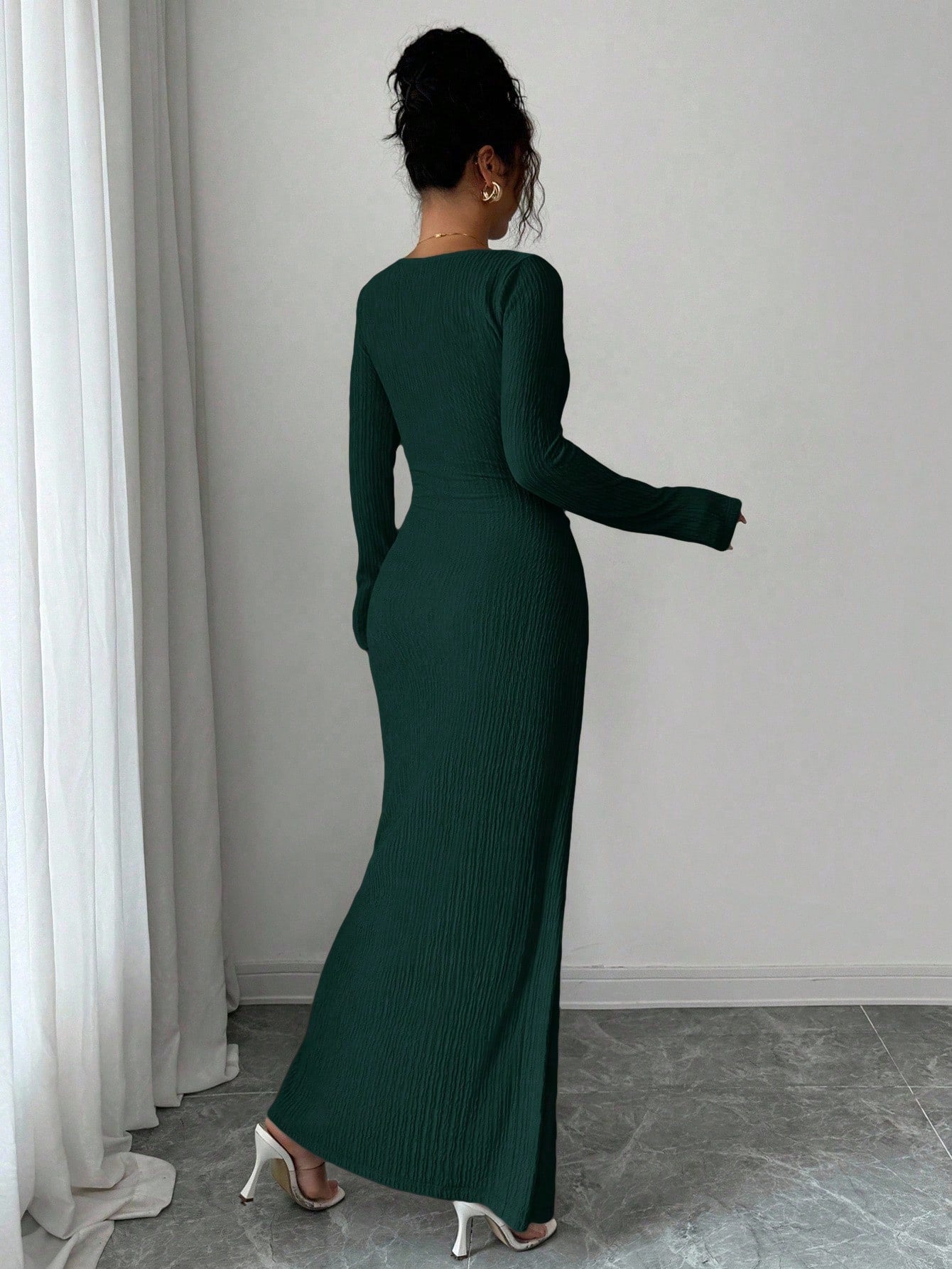 Noir Sculpt Wickeldetail Maxi-Kleid