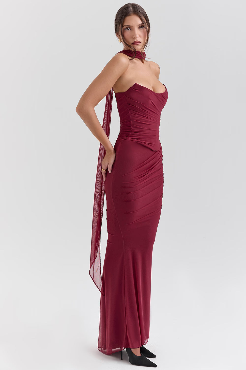 Noir Sculpt Strapless Abend-Maxikleid
