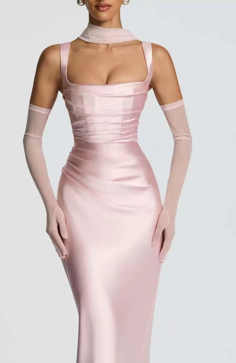 Sculpt Satin Contour Abendkleid