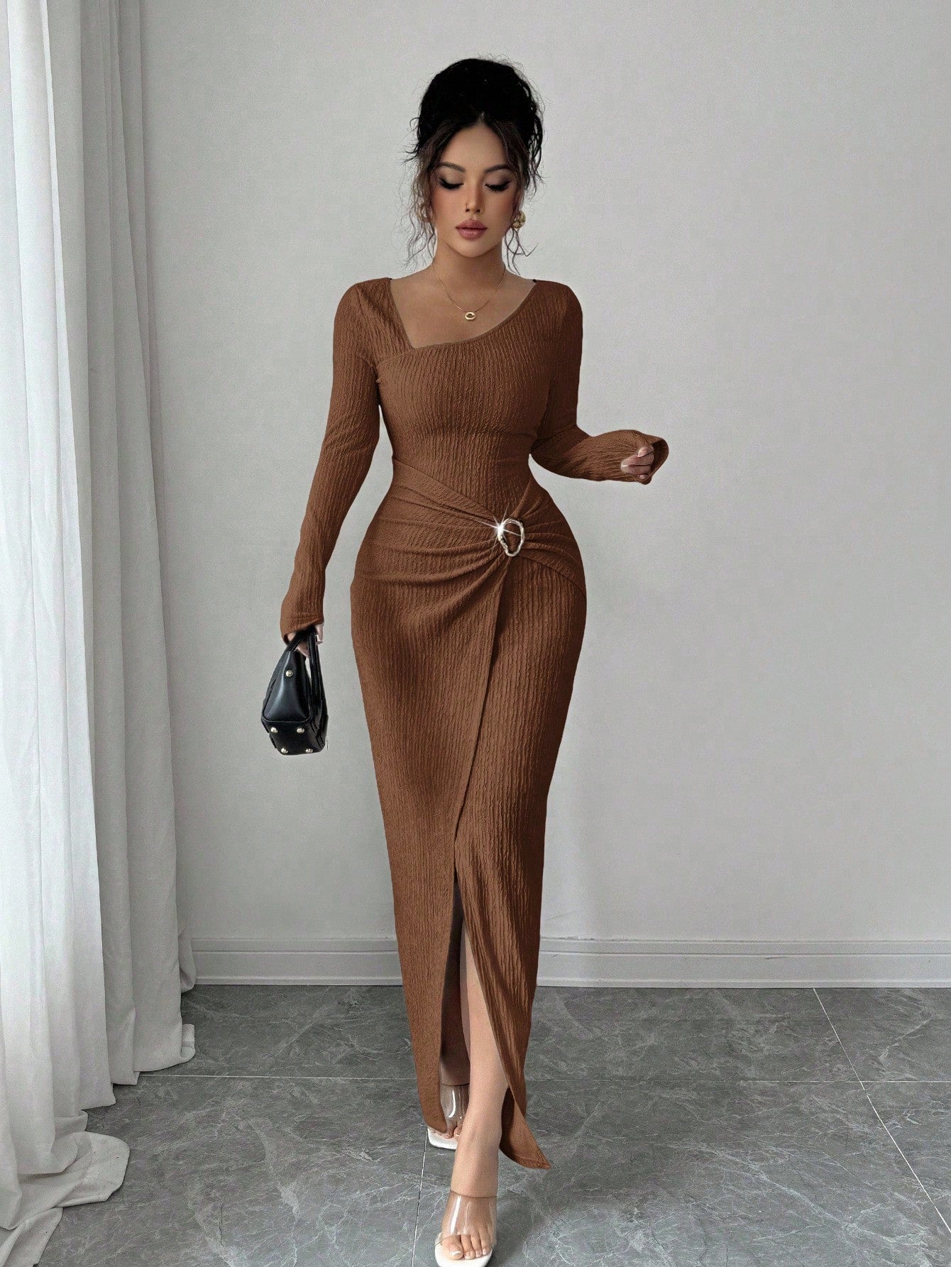 Noir Sculpt Wickeldetail Maxi-Kleid