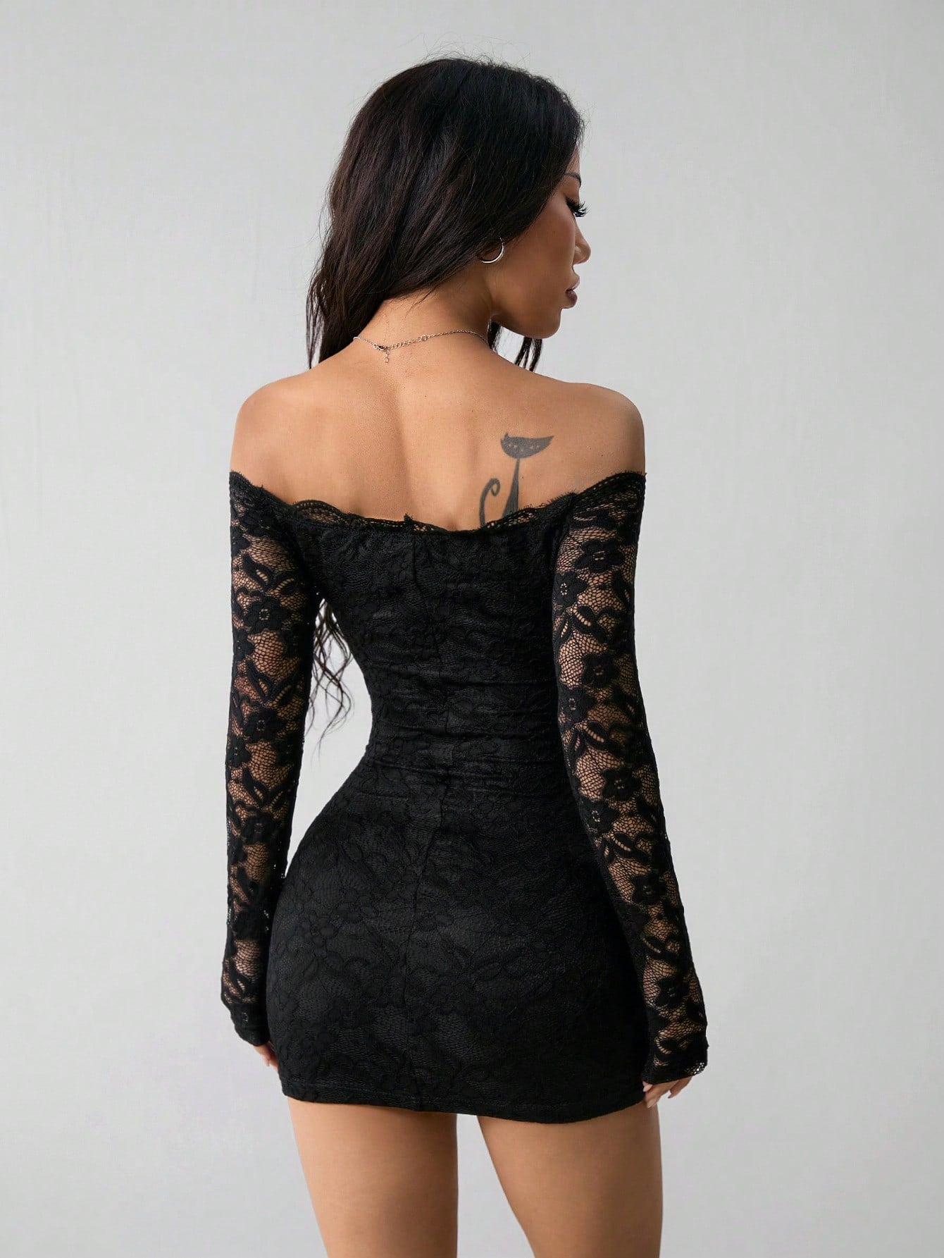 Off-Shoulder Spitzen Bodycon Mini-Kleid