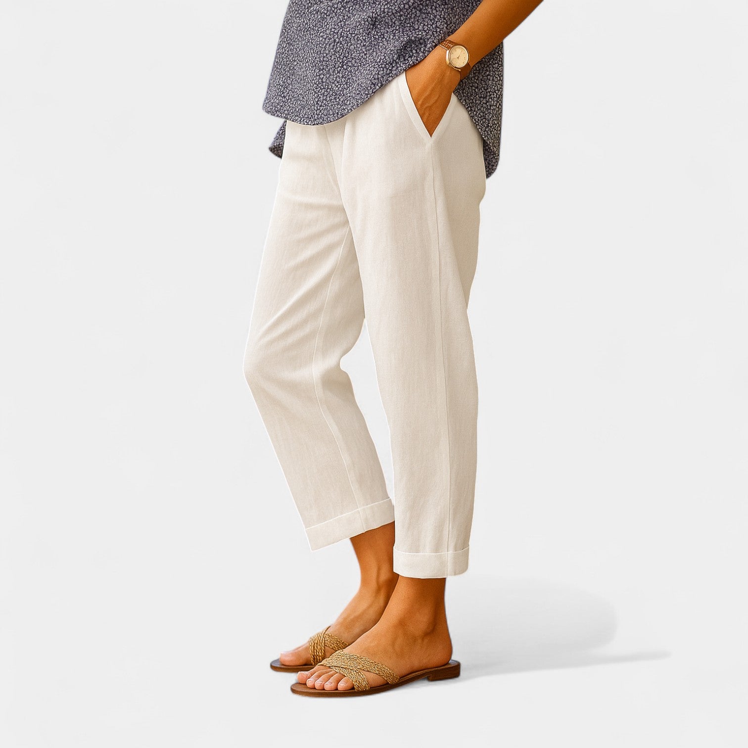Women's Relaxed-Cut Carrot Pants with Elastic Waistband - White