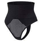Hochtaillierter Mesh formender String