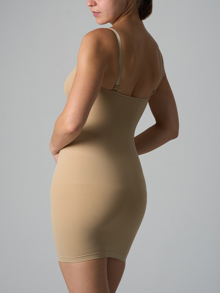 Nahtloses sportliches formendes Slipkleid