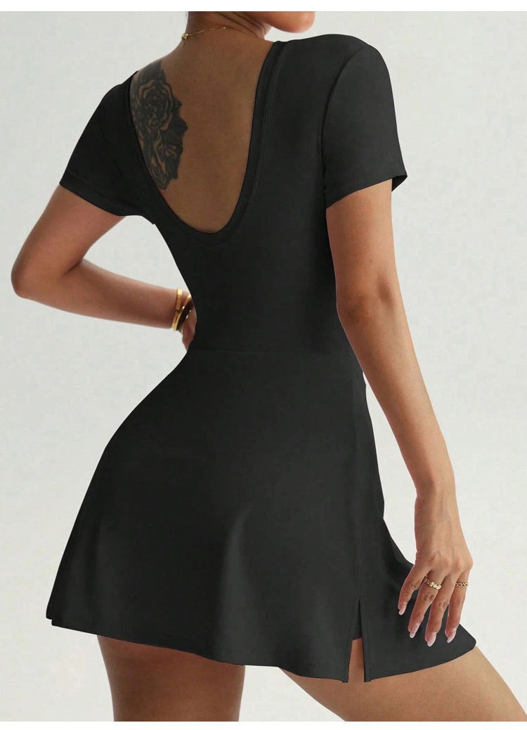 Kurzärmliges sportliches formendes Wickelkleid