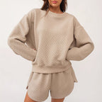 Damen Lounge-Set mit strukturiertem Oberteil und Shorts