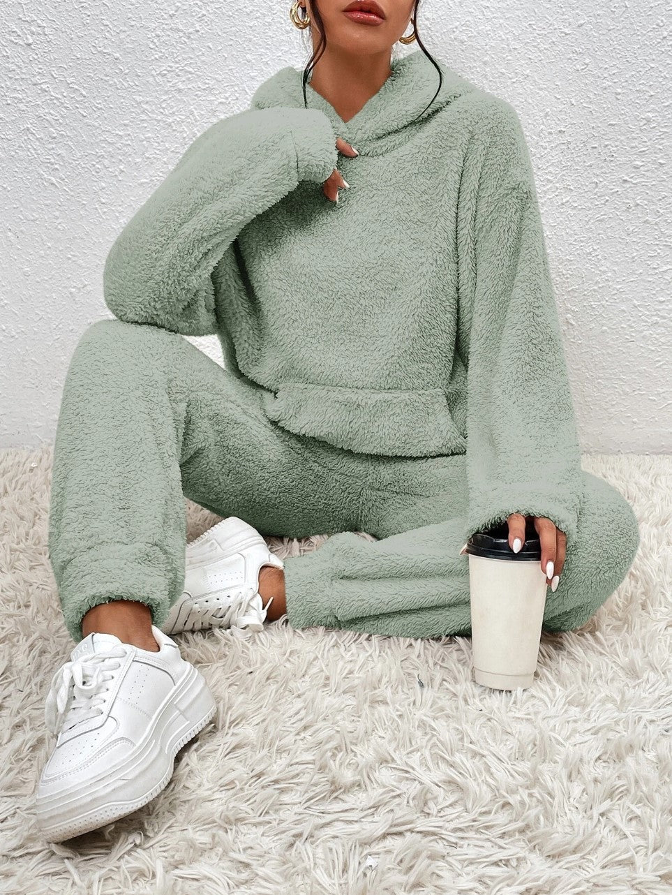 Women's Set – Soft Fleece Indoor Outfit with Hoodie & Comfortable Jogging Pants