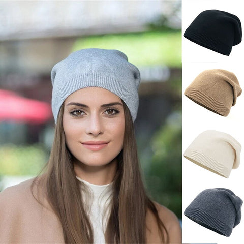 Leichte Strickmütze aus Wolle für Damen