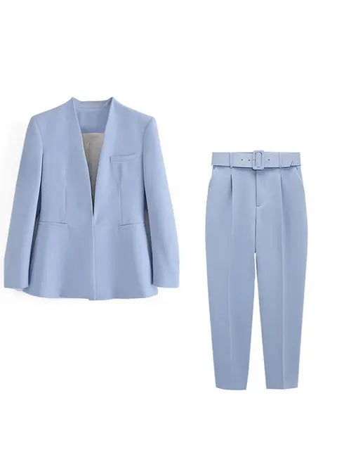 Kerinauia - Autumn Business Suit for Women - Warm Blazer and Slim-Fit Pants - Blue
