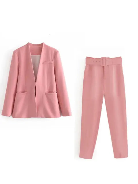 Kerinauia - Autumn Business Suit for Women - Warm Blazer and Slim-Fit Pants - Pink