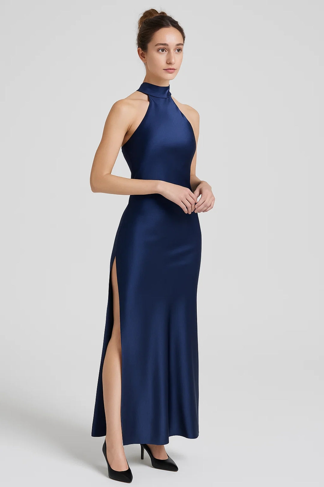 Women’s Flowing Halter Neck Maxi Dress
