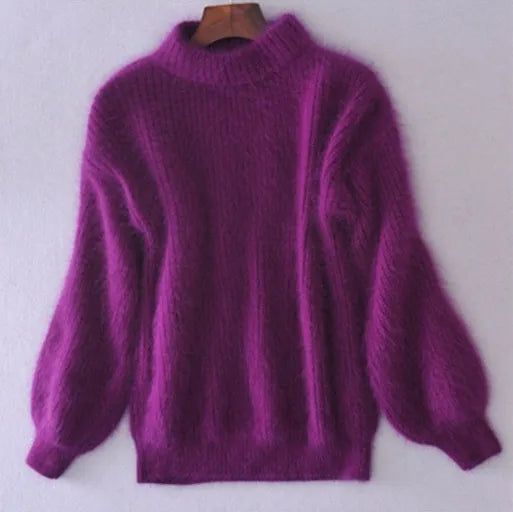 Vintage-Style Angora Sweater with Relaxed Fit and Versatile Design | Perfect for Cold Winter Months - Purple