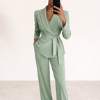Women's Two-Piece Suit with Tie | Confidence and Effortless Elegance