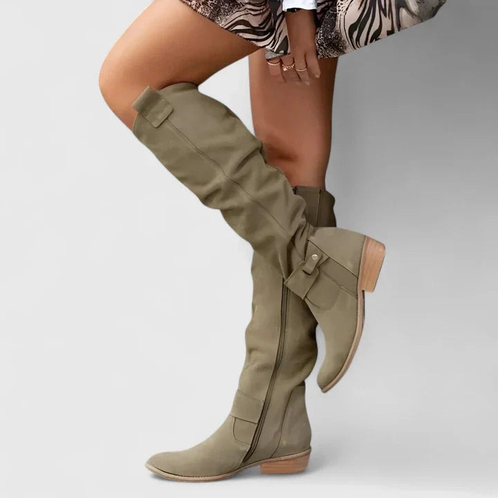 Orthopädische Komfortstiefel für ganztägigen Halt. Alltägliche Mode.