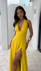 Solid-Color Summer Dress with Fitted Design | Perfect for Beach and Summer Evenings - Yellow