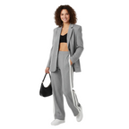 Women's Athleisure Set Emora Nova – Comfortable Striped Tracksuit in Blended Cotton