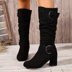 Damen-Stiefel mit gerafftem Schaft und Blockabsatz, kniehoch