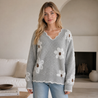 Damenpullover mit großen Blumen