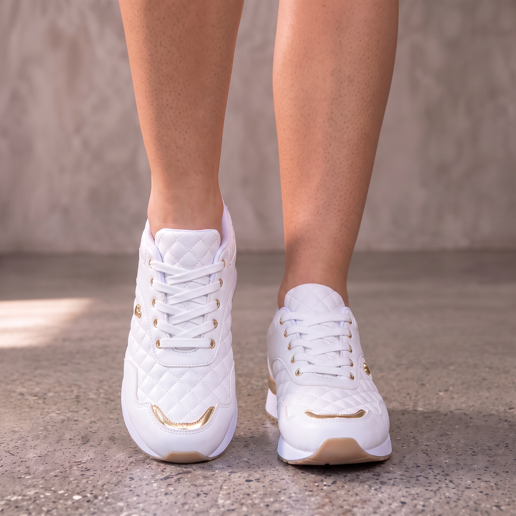 Women's Plaid Lace-Up Sneakers