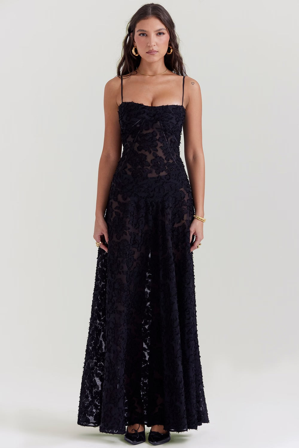 Lace Maxi Dress with Shimmering Fabric | Perfect for Autumn - Black