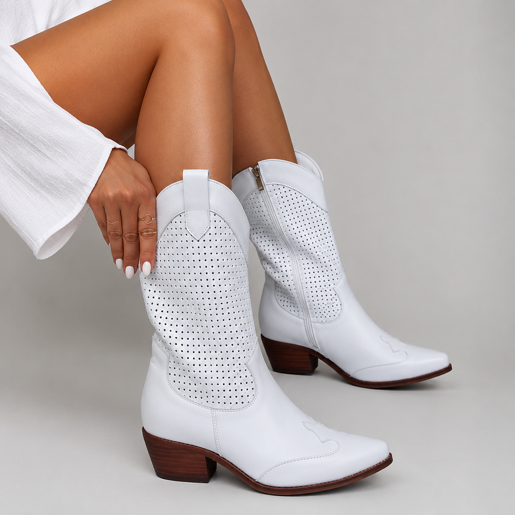Women's orthopedic ankle boots in western style with suede look and heel